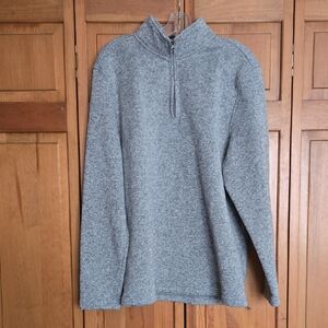 Izod Men's Gray Half-Zip Knit Pullover